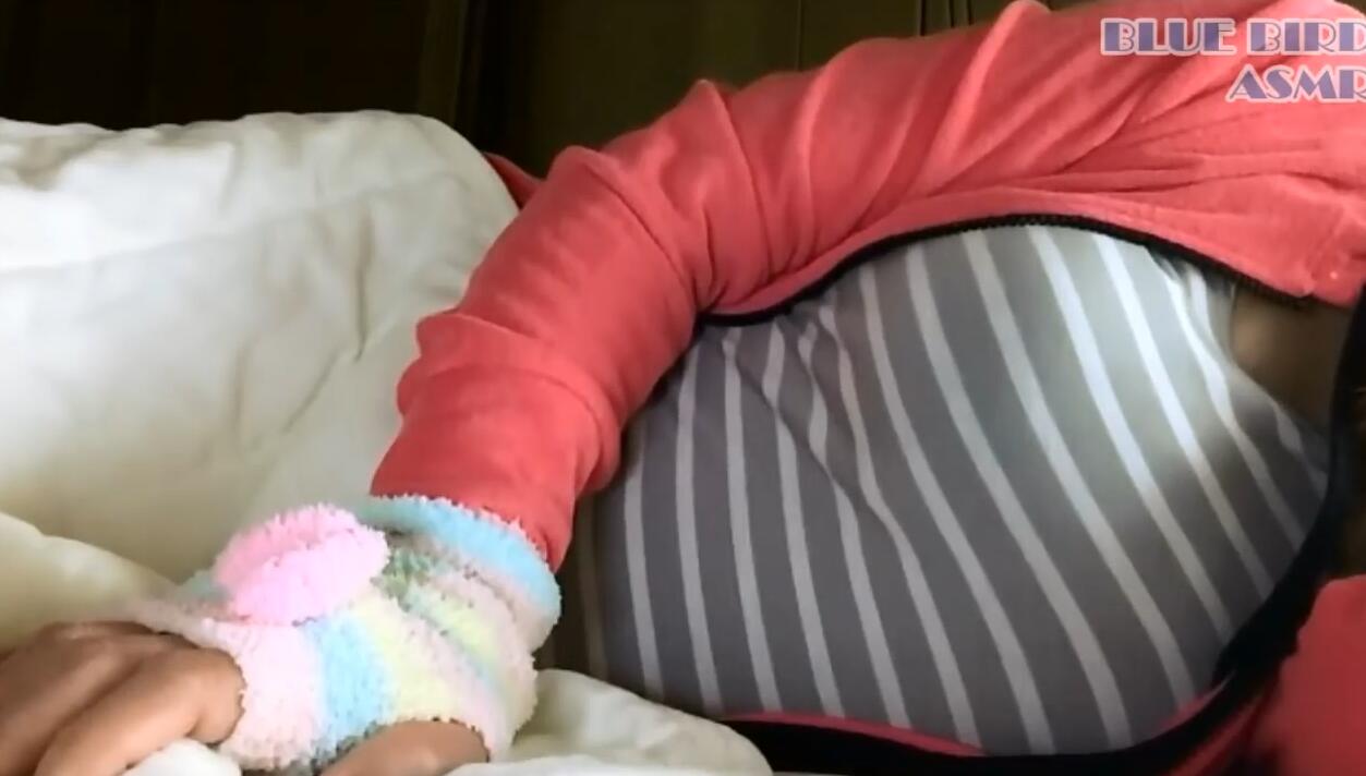 BLUE BIRD ASMR 睡不着的妹妹 Tickle tickle! BLUE BIRD ASMR 睡不着的妹妹 Tickle tickle!
