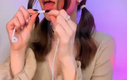 高颜值俄罗斯毛妹助眠，特有的舔耳真的绝了！1-助眠音声网