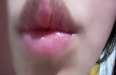 只有一个双下巴_舔屏舔手指9-助眠音声网