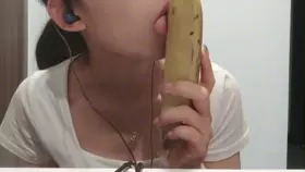付费视频-菜菜cyl不好吃_舔香蕉_舔香蕉