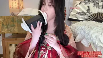 椰椰拿铁_新年限定_火树银花_半身汉服_除夕夜沉浸式天鹅_插图